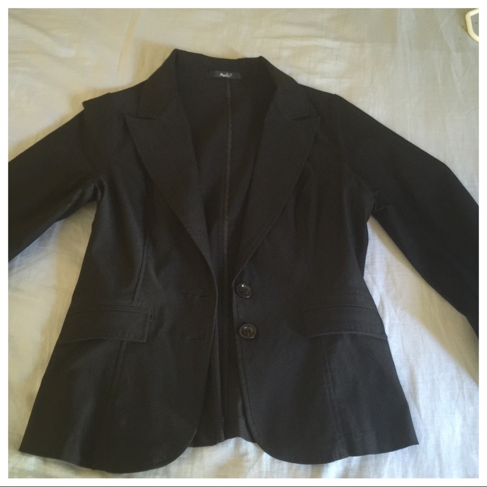 Black blazers/coat (L)